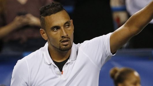 Kyrgios beats Tsitsipas