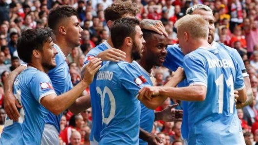 Manchester City beat Liverpool