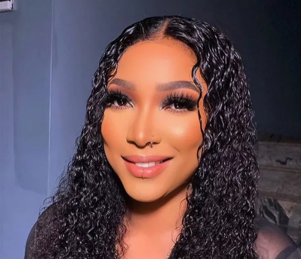 Whisky Mistress — Adeeko