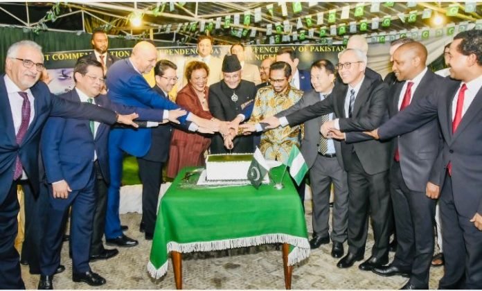 6ef91d34-05a2-40c6-9d5b-f85e0b11c957