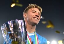 Rasmus Højlund bids farewell to Manchester United