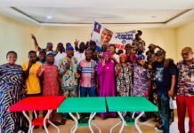 Aisha Yesufu tours FCT communities, lauds residents for solidarity
