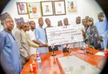 Zulum Approves ₦1.649bn Scholarship for Orphans, Medical, Nursing Students, Others
