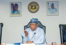 Kaduna Govt Approves 120,000 Bags of Fertilizer for Farmers, 11 Road Projects for Zaria Metropolis